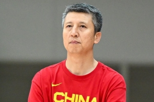 男篮世预赛集训会召开 郭士强：出线形势严峻 年轻队员需敢打敢拼配图