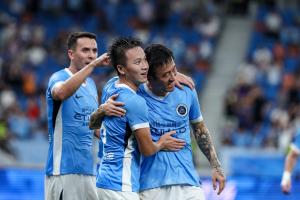 就在今天!新鹏城3-0西海岸结束2连败&取得对西海岸队史首胜配图